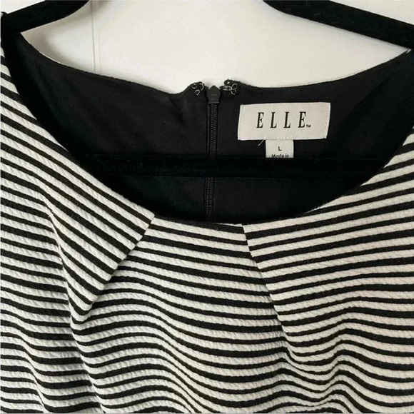 Size  L Elle Striped Fit and Flare Sheath Dress - Picture 2 of 2